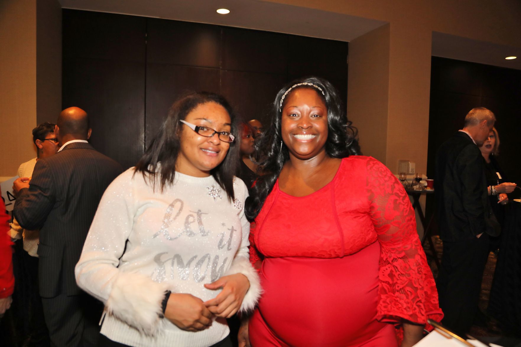 Tamara and Tameika Robinson